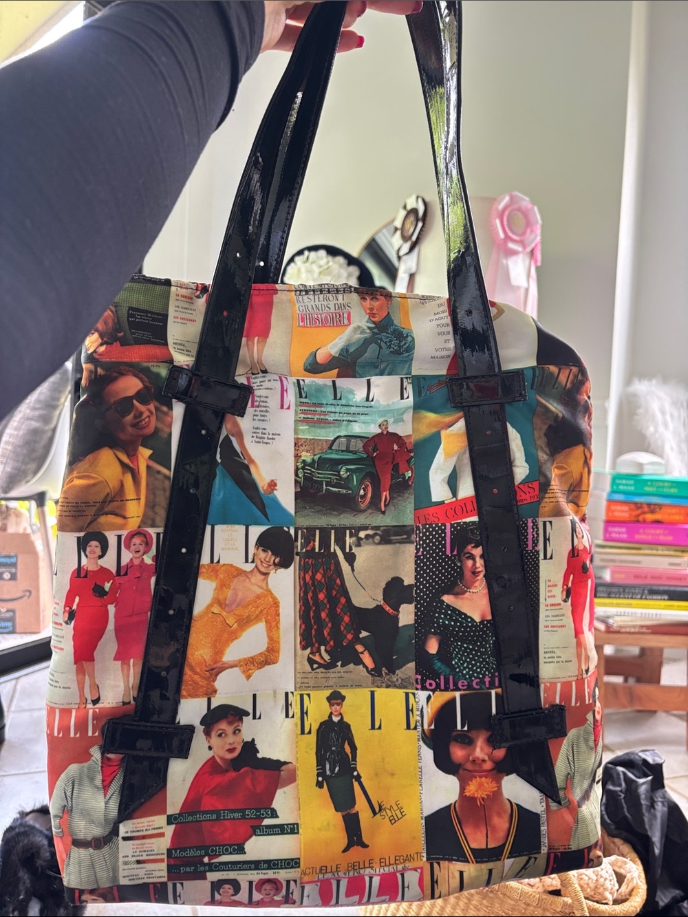Vintage-Inspired Multi-Color Print Tote Bag with Black Patent Straps